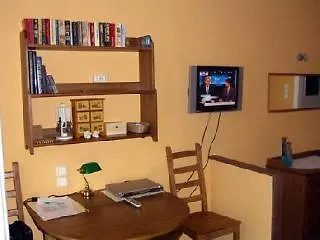 Riverview Apartment Budapest 3*,